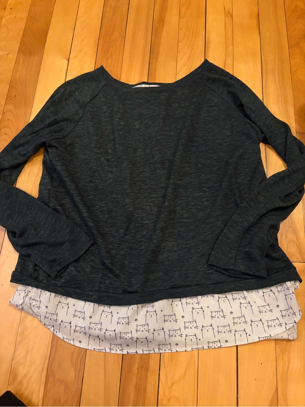 twik Dark Heather Green Layered Hem Sweatshirt with cat printed Underlayer